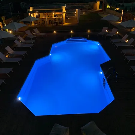 Oda ve Kahvaltı Nuevo Vista Kávos