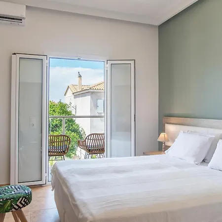 Nuevo Vista 3* Kavos