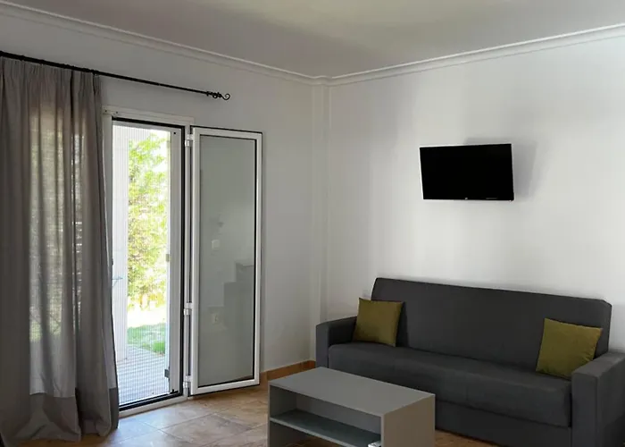 Nuevo Vista Bed & Breakfast 4*